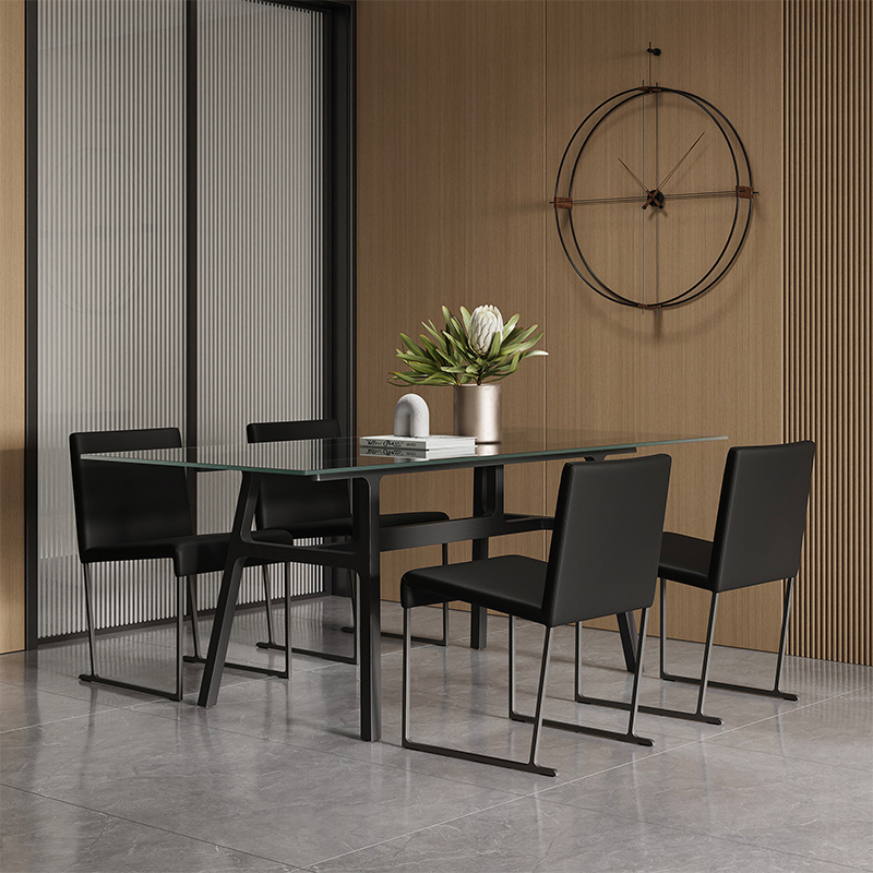 The Riley Dining Chair is Like an Elegant Messenger of Minimalist Aesthetics, Quietly Stepping Into Your Living Space.